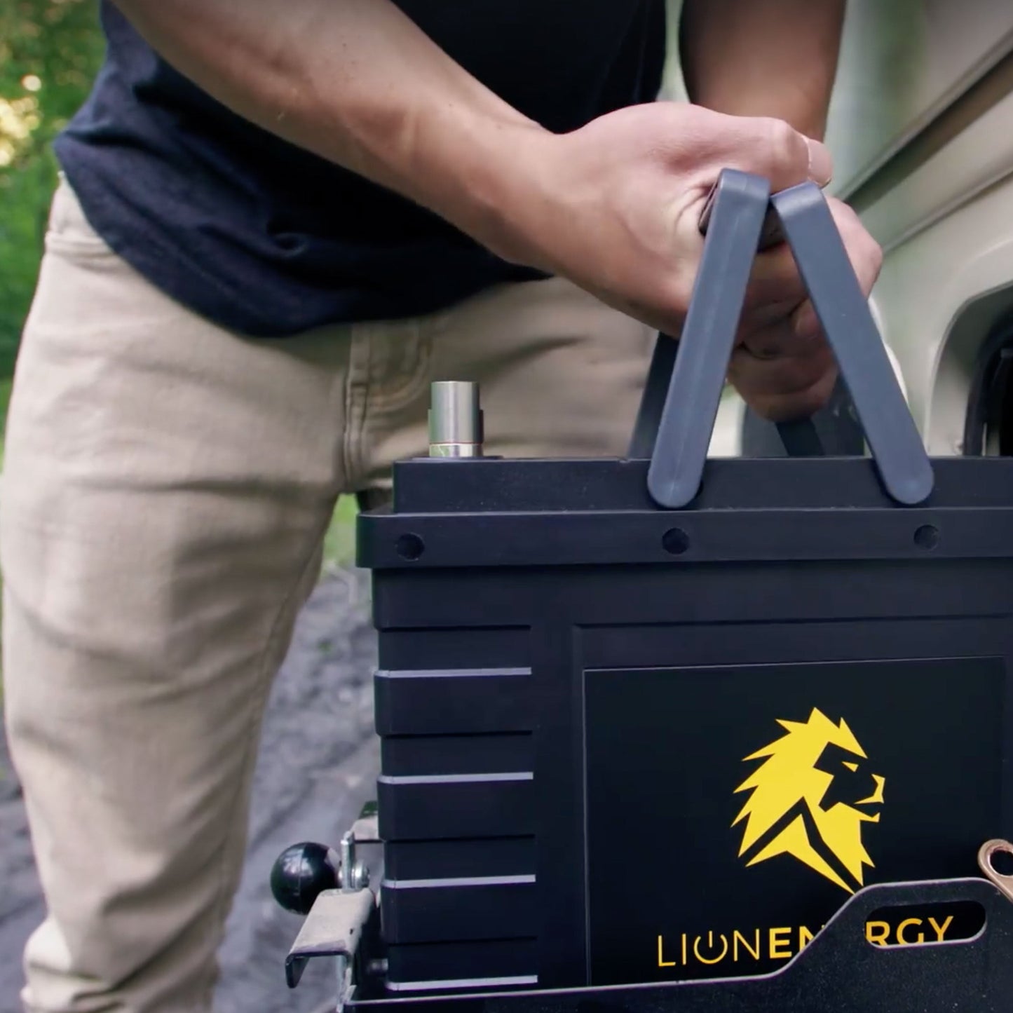 LionEnergy|Lion UT 1300 BT Battery (12V, 105Ah, LiFePO4) - EcoPowerit