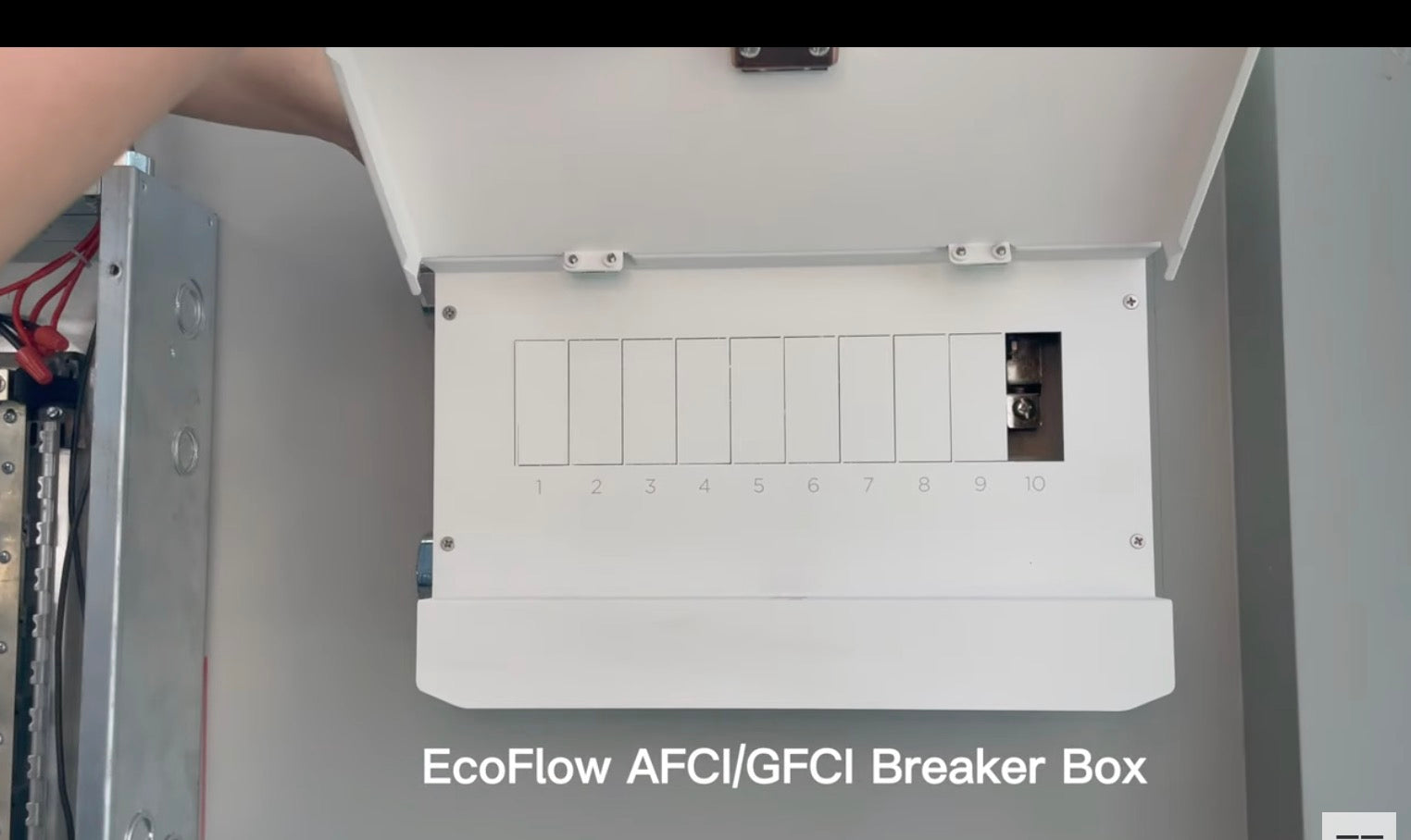 Load video: Smart Home Panel installation_AFCI/GFCI breaker-ecopowerit